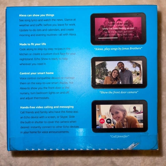 Echo show 5 w/ Amazon smart plug - Picture 7 of 11